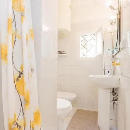 Apartamento Extravacanza Station 2 *